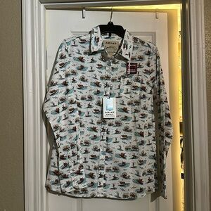 Ariat women’s Western Aloha long sleeve button up surfing cowboy